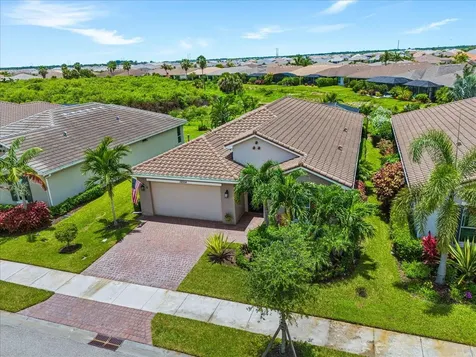 10354 Sw Ligustrum Drive Port Saint Lucie FL 34987