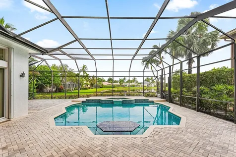 19557 Saturnia Lakes Drive Boca Raton FL 33498