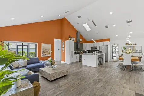 10718 Boca Woods Lane Boca Raton FL 33428