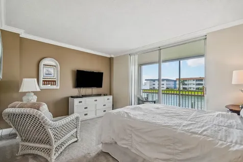 100 Paradise Harbour Boulevard North Palm Beach FL 33408