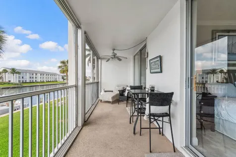 100 Paradise Harbour Boulevard North Palm Beach FL 33408