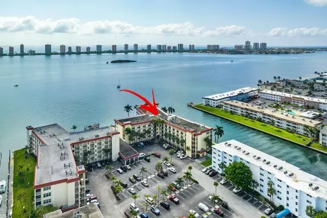 100 Paradise Harbour Boulevard North Palm Beach FL 33408