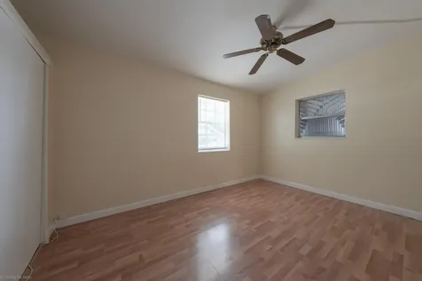 5275 Ne 16 Avenue Pompano Beach FL 33064