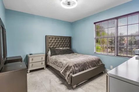 3486 Lago De Talavera Lake Worth FL 33467