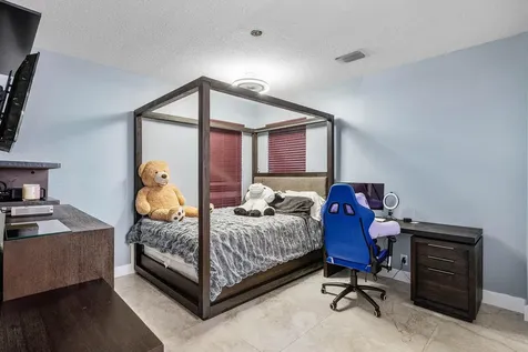 3486 Lago De Talavera Lake Worth FL 33467