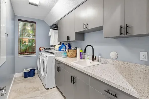 3486 Lago De Talavera Lake Worth FL 33467