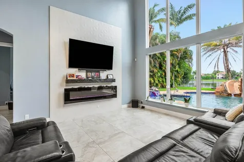 3486 Lago De Talavera Lake Worth FL 33467