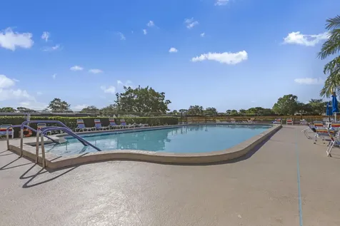 857 Worcester B Lane Lake Worth FL 33467