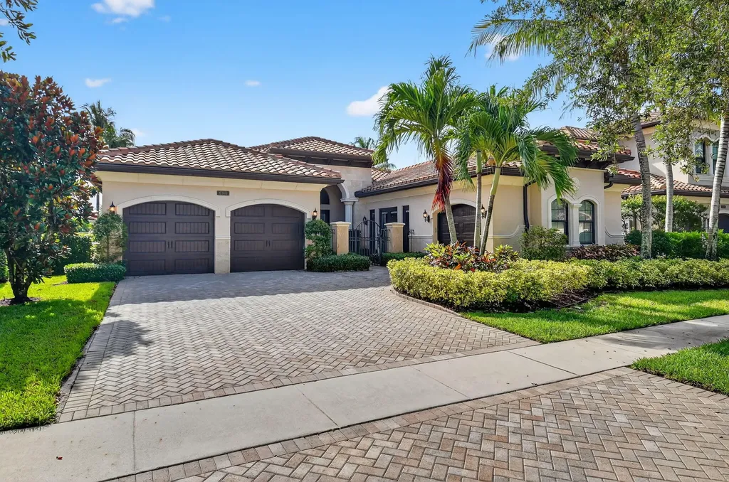 8365 Hawks Gully Avenue Delray Beach FL 33446