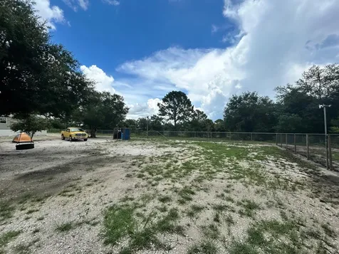 130 Avenue Del Centro Clewiston FL 33440