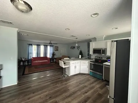 130 Avenue Del Centro Clewiston FL 33440