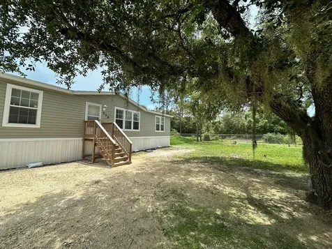 130 Avenue Del Centro Clewiston FL 33440