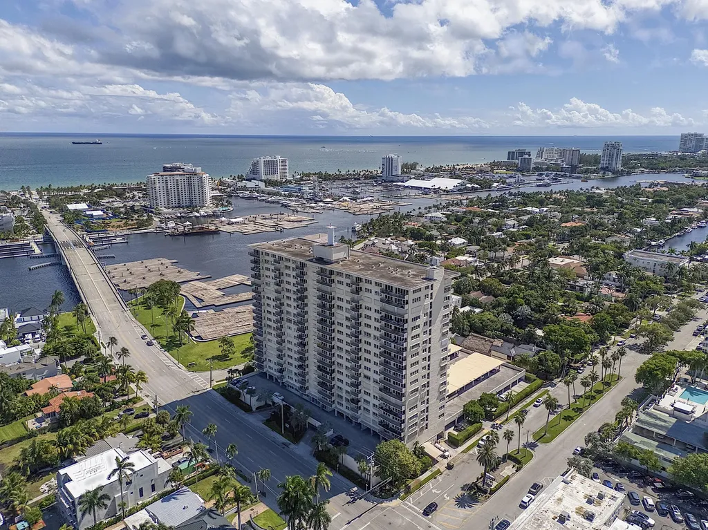 2500 E Las Olas Boulevard Fort Lauderdale FL 33301