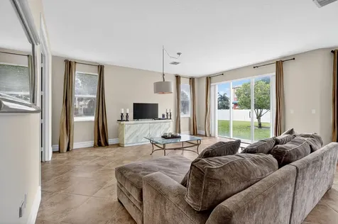 2173 Bellcrest Circle Royal Palm Beach FL 33411