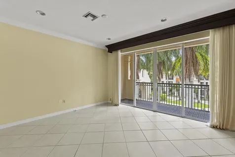 2900 Nw 125th Avenue Sunrise FL 33323