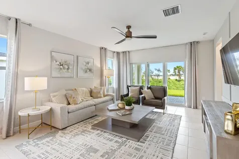 6213 Nw Sweetwood Drive Saint Lucie West FL 34986