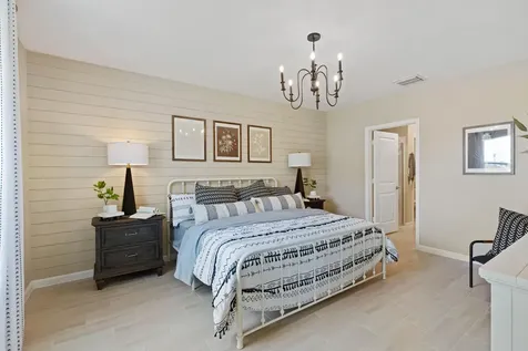 6221 Nw Sweetwood Drive Port Saint Lucie FL 34987
