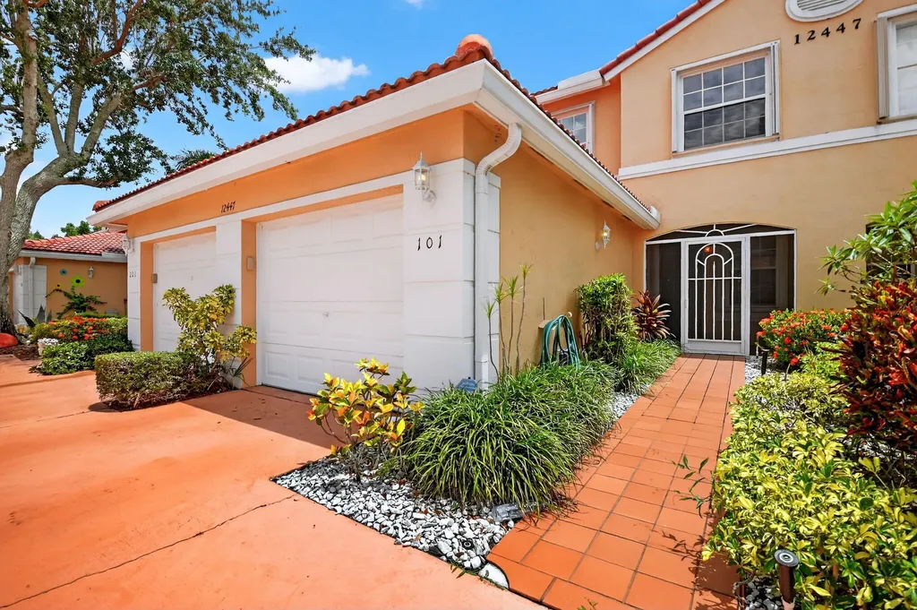 12447 Crystal Pointe Drive Boynton Beach FL 33437