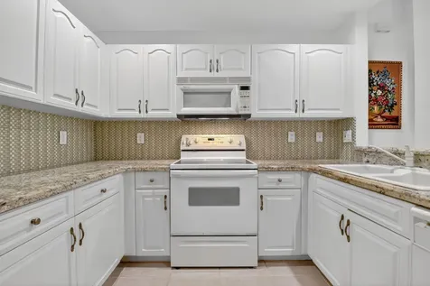 12447 Crystal Pointe Drive Boynton Beach FL 33437