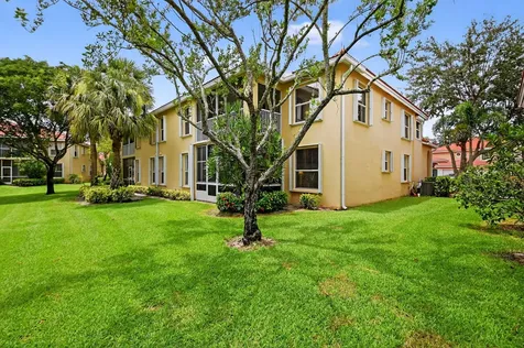 12447 Crystal Pointe Drive Boynton Beach FL 33437