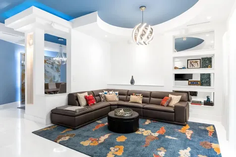 3917 S Le Jeune Road Miami FL 33146