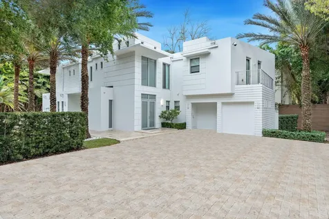 3917 S Le Jeune Road Miami FL 33146