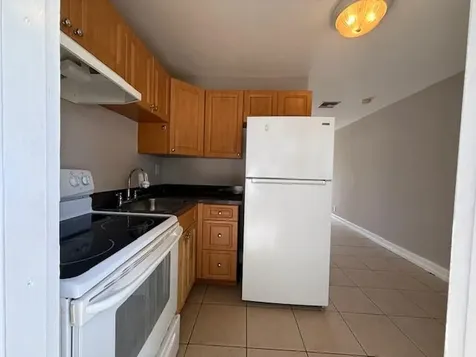 400 Metcalf Court West Palm Beach FL 33407