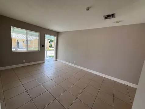 400 Metcalf Court West Palm Beach FL 33407