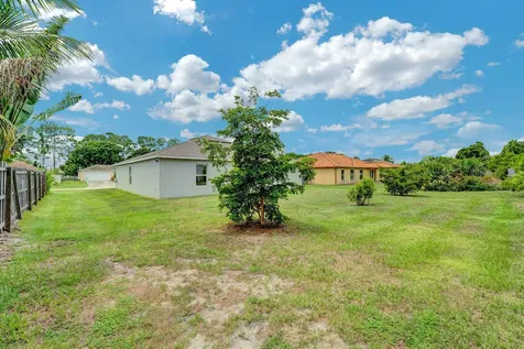 1319 Sw Hunnicut Avenue Port Saint Lucie FL 34953