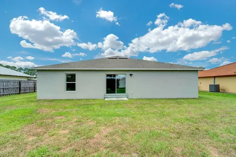 1319 Sw Hunnicut Avenue Port Saint Lucie FL 34953
