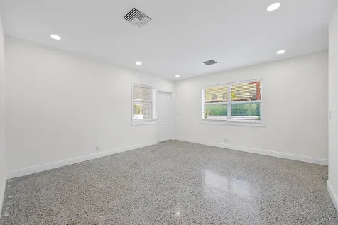 3808 Broadway West Palm Beach FL 33407