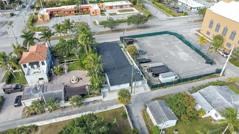 3808 Broadway West Palm Beach FL 33407