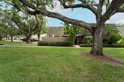 505 5th Terrace Palm Beach Gardens FL 33418