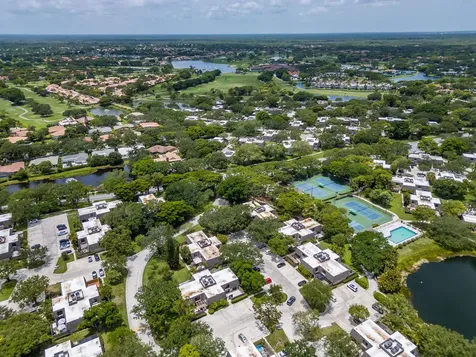 505 5th Terrace Palm Beach Gardens FL 33418