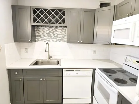 89 Saxony B Delray Beach FL 33446