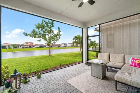 16070 Key Biscayne Lane The Acreage FL 33470