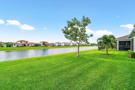 16070 Key Biscayne Lane The Acreage FL 33470