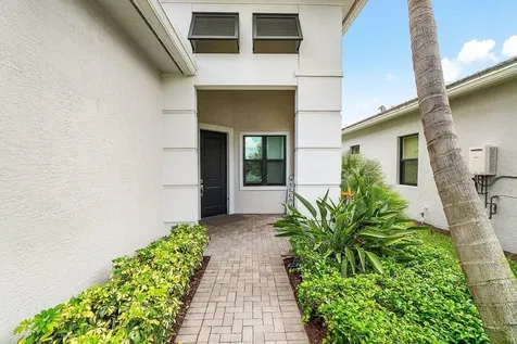 16070 Key Biscayne Lane The Acreage FL 33470