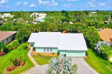 3824 Se Fairway Stuart FL 34997