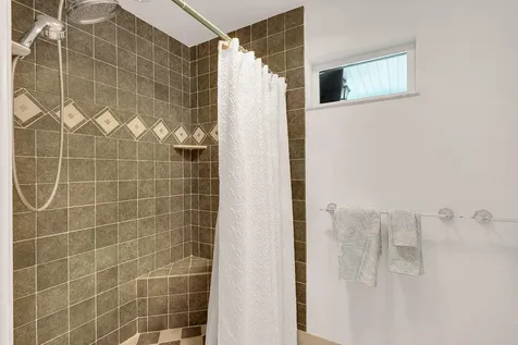3824 Se Fairway Stuart FL 34997