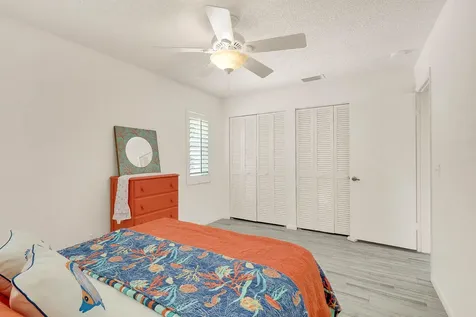 3824 Se Fairway Stuart FL 34997