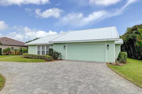 3824 Se Fairway Stuart FL 34997