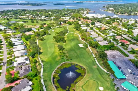 3824 Se Fairway Stuart FL 34997
