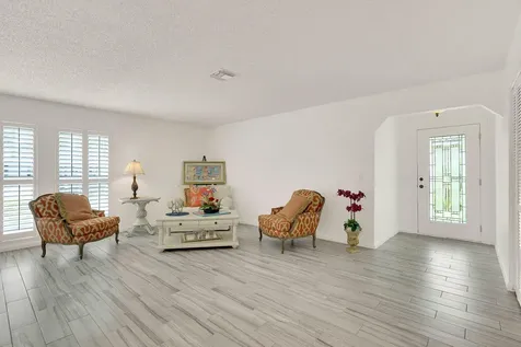 3824 Se Fairway Stuart FL 34997
