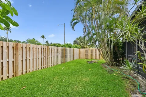 11063 Oakdale Road Boynton Beach FL 33437