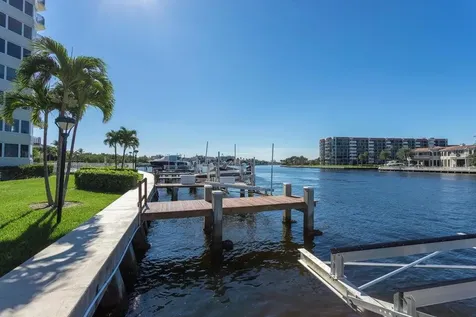 3912 S Ocean Boulevard Highland Beach FL 33487
