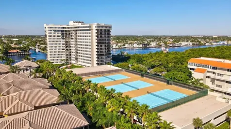 3912 S Ocean Boulevard Highland Beach FL 33487