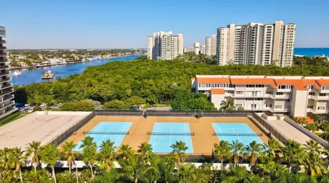3912 S Ocean Boulevard Highland Beach FL 33487