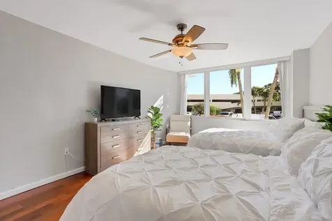 3912 S Ocean Boulevard Highland Beach FL 33487