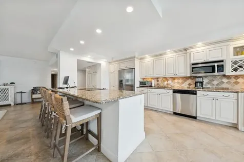 2200 S Ocean Boulevard Delray Beach FL 33483